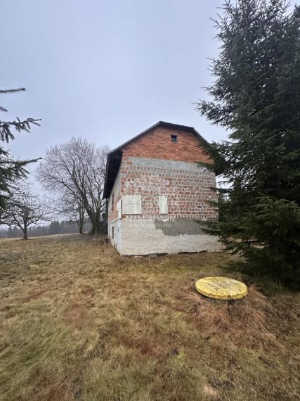 Nádherná ponuka v centre Slovenska na rekonštrukciu podľa seba