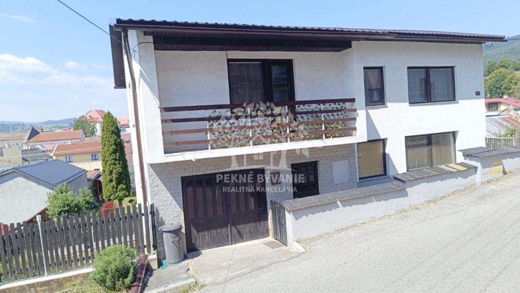 RD S KRÁSNYM POZEMKOM /237M2/ GARÁŽ,KRB,NOVÁ STRECHA PRI CENTRE MESTA BREZNO NAPRIEK TOMU V KĽUDNEJ LOKALITE