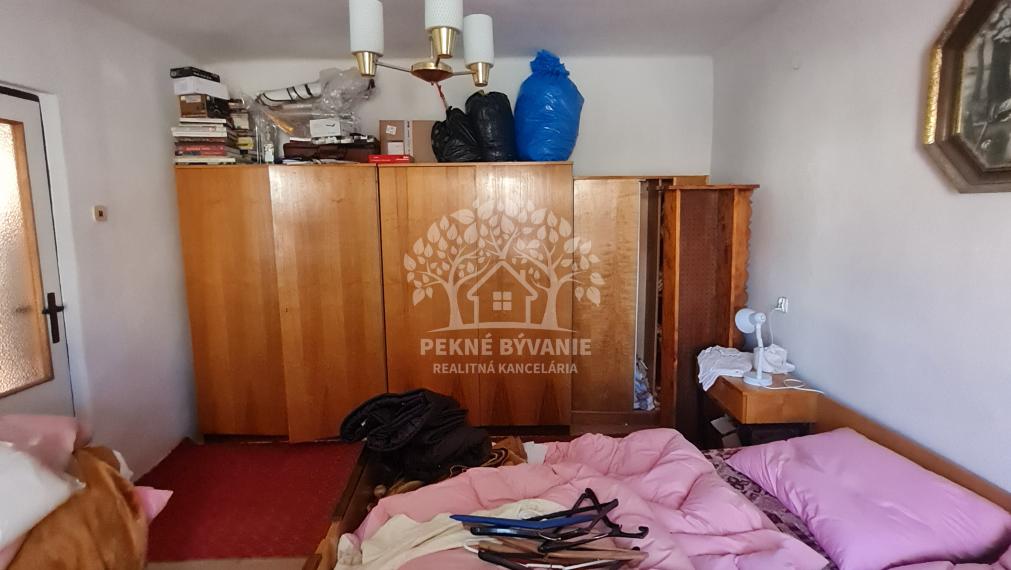 ZREKONŠTRUOVANÝ 4 IZBOVÝ DOM 2 KÚPEĽNE ZA VYNIKAJÚCU CENU ZÁVADKA NAD HRONOM HOREHRONIE