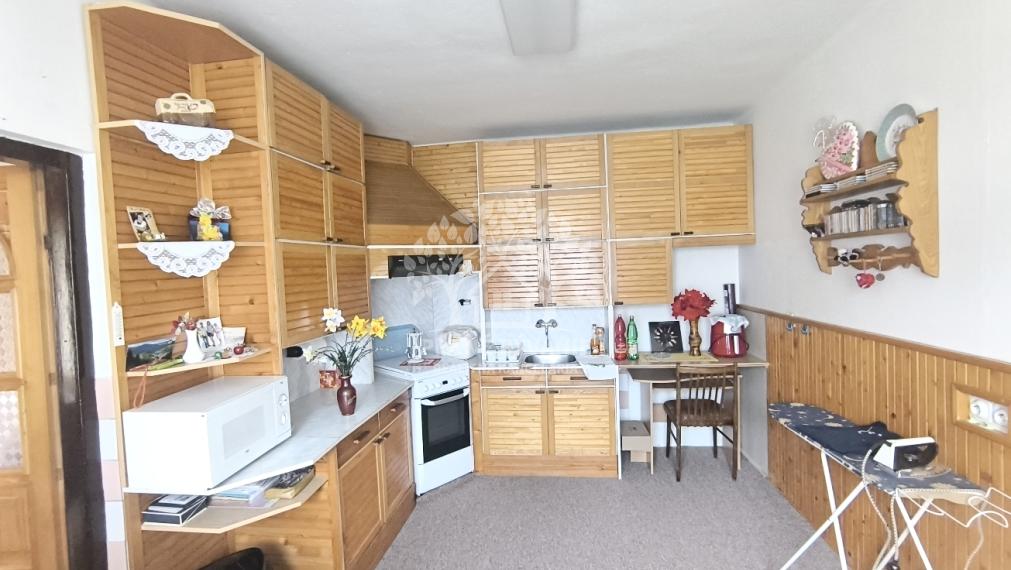 VÝBORNÁ INVESTÍCIA: RODINNÝ DOM CHATA MÝTO POD ĎUMBIEROM, KTORÚ MOŽETE IHNEĎ PRENAJÍMAŤ