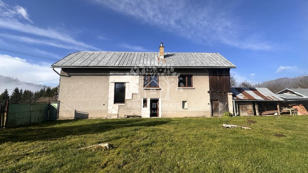 Rodinný dom Pohronská Polhora dokončite si podľa dseba