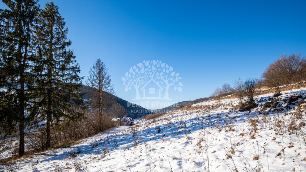 STAVEBNÝ POZEMOK SO STAVEBNÝM POVOLENÍM oproti VLEK 1112 M2