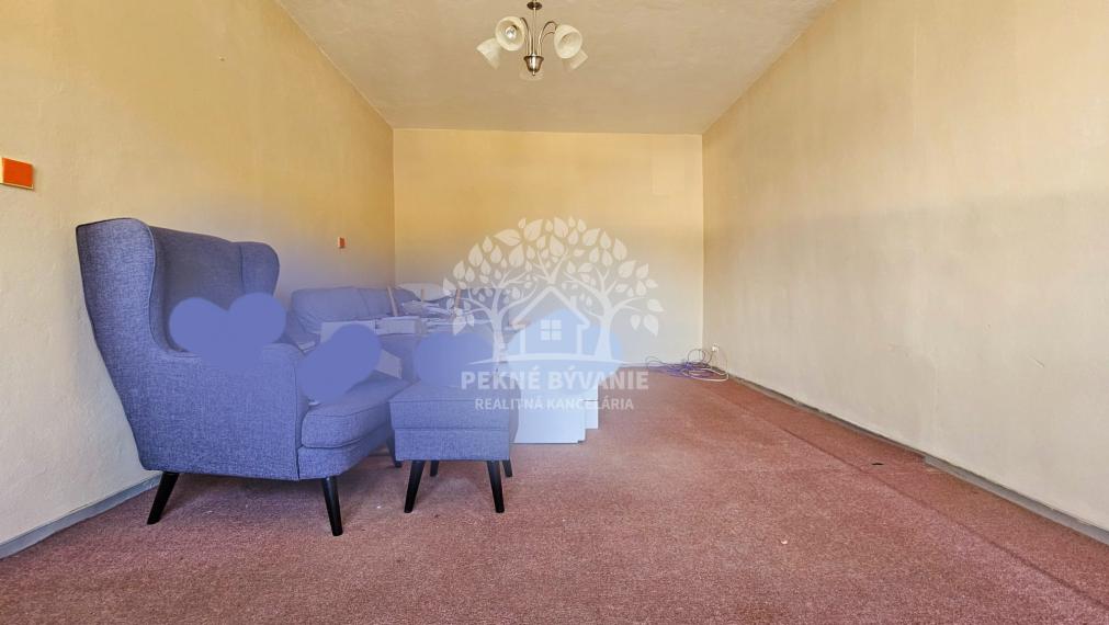 PREDAJ: slnečný 3i byt 84m2 v centre Brezna