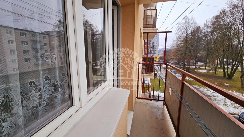 PREDAJ: 3izbovy byt v Brezne 70m2