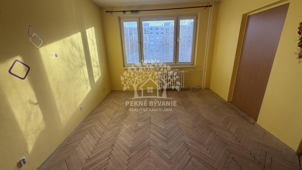 Výborná ponuka na predaj- 1 izbový byt v centre Brezna,slnečný s nízkym nájmom.