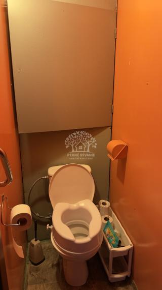 -NA PREDAJ-3i byt v pôvodnom stave Brezno Mazorníkovo 9.mája