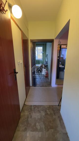 -NA PREDAJ-3i byt v pôvodnom stave Brezno Mazorníkovo 9.mája