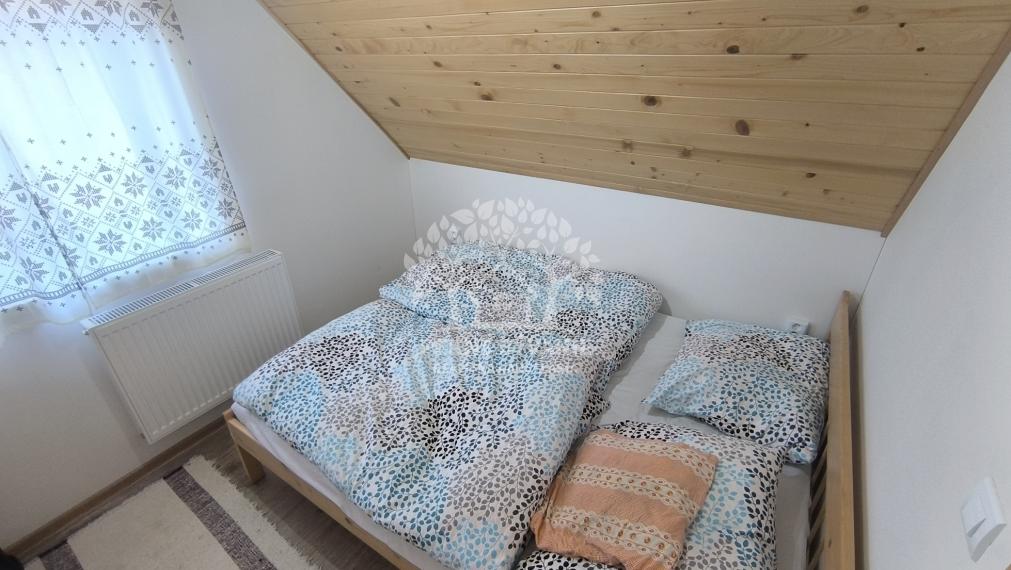 NOVUČIČKÁ VOŇAVÁ REKREAČNÁ CHATA - DREVENICA V TICHEJ SLEPEJ ULICI HOREHRONIE ZÁVADKA N/HRONOM