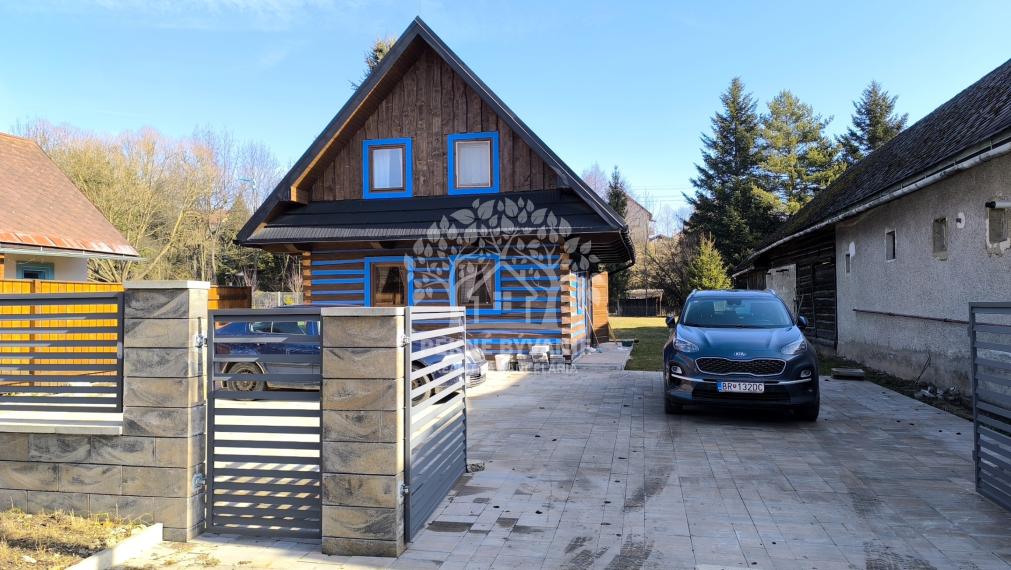 NOVUČIČKÁ VOŇAVÁ REKREAČNÁ CHATA - DREVENICA V TICHEJ SLEPEJ ULICI HOREHRONIE ZÁVADKA N/HRONOM