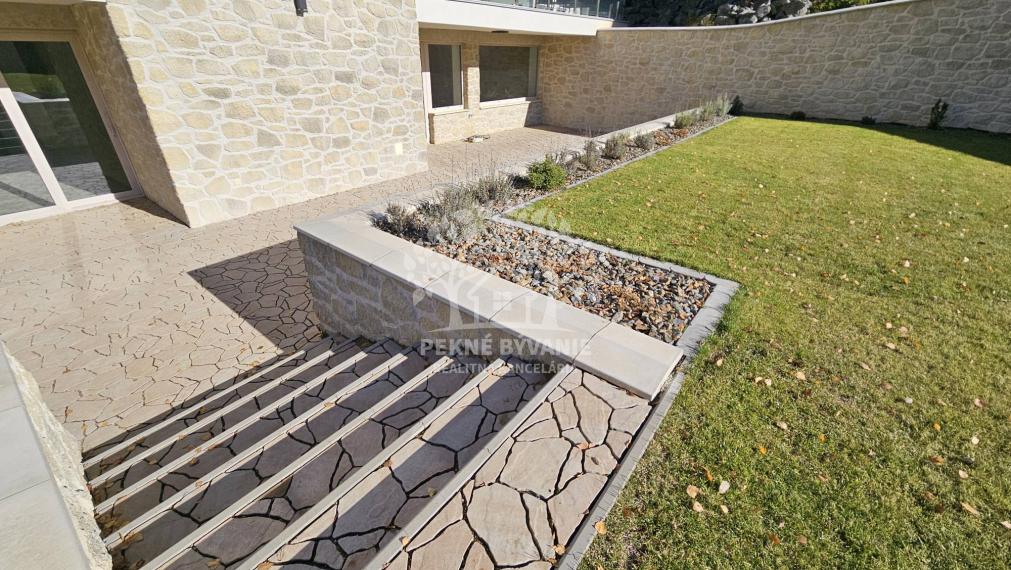 PREDAJ: 4i byt v novostavbe 10min od Brezna /78,64m2/