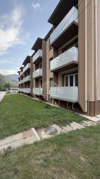 ===NA PREDAJ=== slnečný 2i byt VALASKÁ, UL. HRONSKÁ