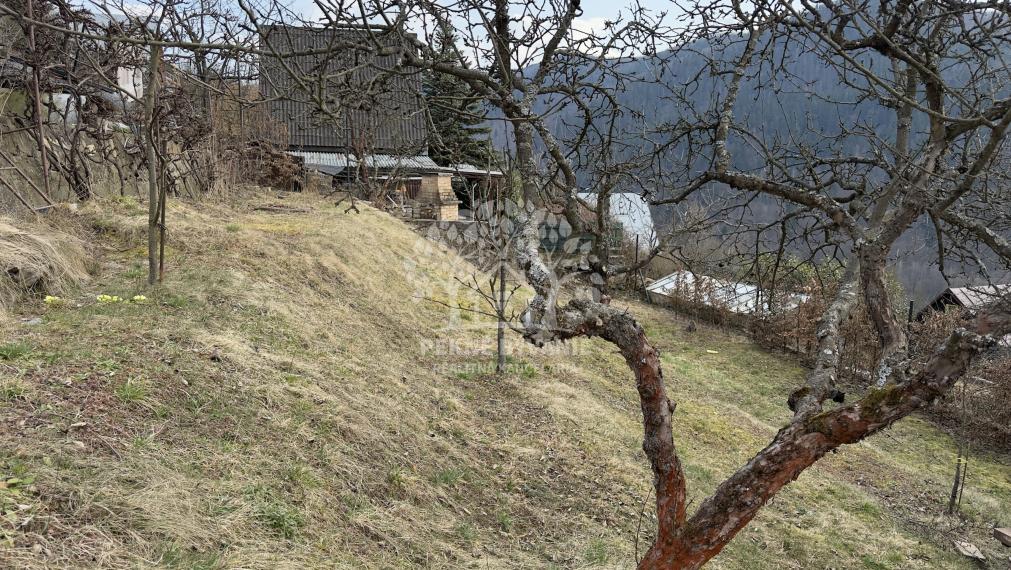 POZEMOK NA PREDAJ : ZÁHRADKÁRSKA OSADA ZUBERŠTÍN-PODBREZOVÁ
