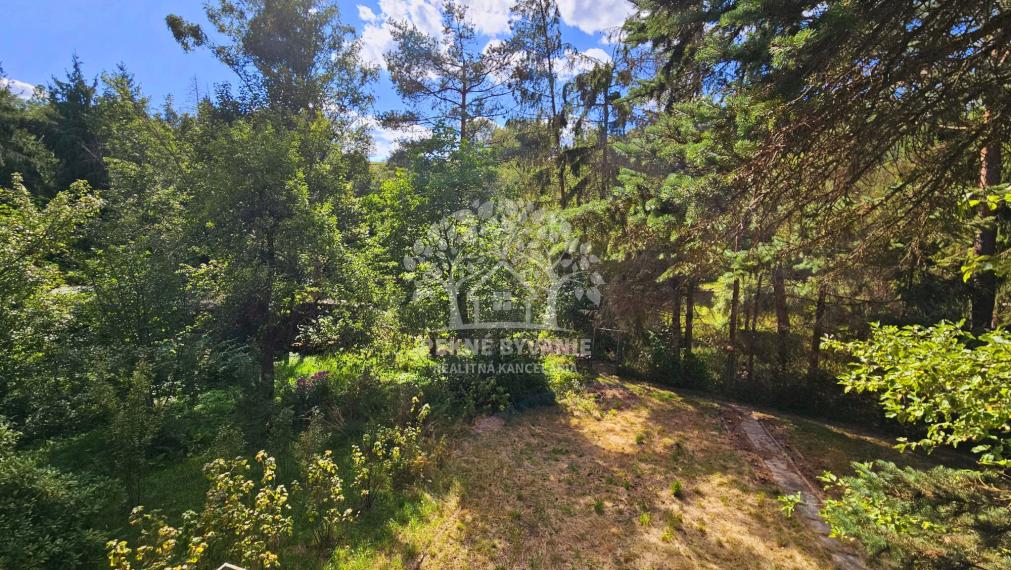 ZNÍŽENÁ CENA -PREDAJ: záhradná chatka Padličkovo (Brezno)