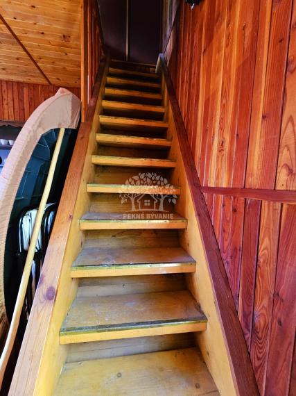 ZNÍŽENÁ CENA -PREDAJ: záhradná chatka Padličkovo (Brezno)