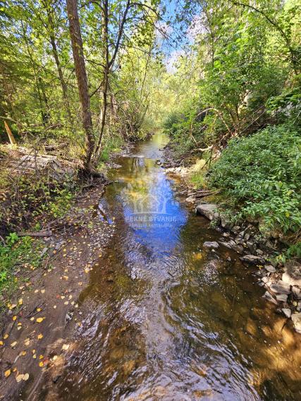 ZNÍŽENÁ CENA -PREDAJ: záhradná chatka Padličkovo (Brezno)