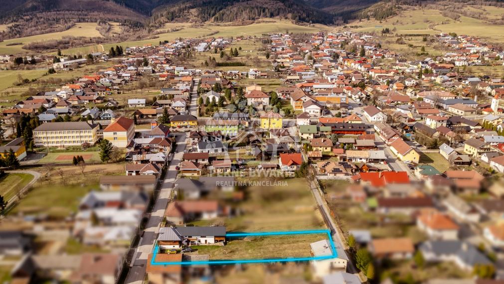 Moderný komfort v srdci tradície: Zrekonštruovaná drevenica s výhľadom na Kráľovu hoľu