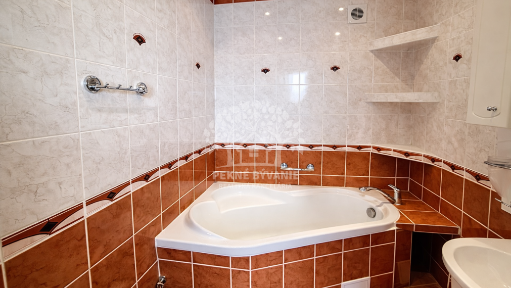 3 izbový byt Brezno, kompletná rekonštrukcia, nízke náklady