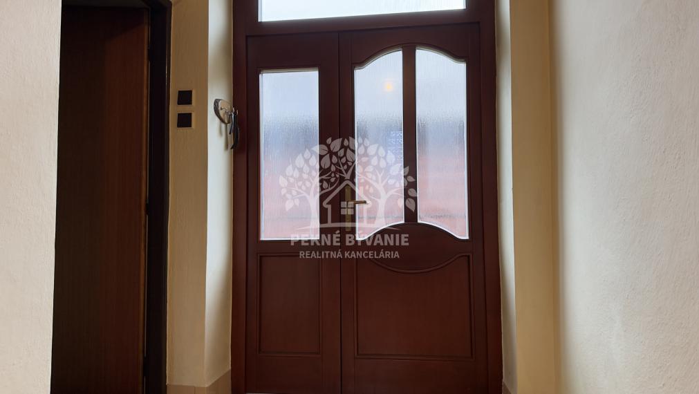 -PREDAJ- dvojpodlažný rodinný dom Čierny Balog – časť Dobroč