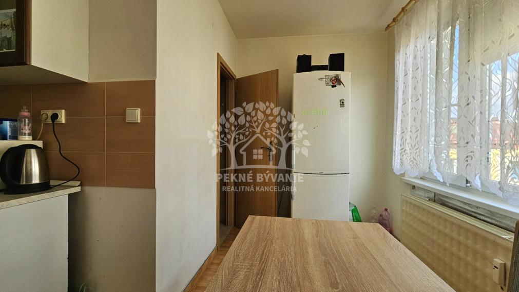 ZNÍŽENÁ CENA- slnečný 2i byt 64m2 v tichej lokalite- Podbrezová, Štiavnička