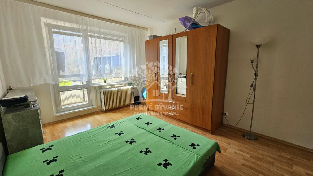 ZNÍŽENÁ CENA- slnečný 2i byt 64m2 v tichej lokalite- Podbrezová, Štiavnička