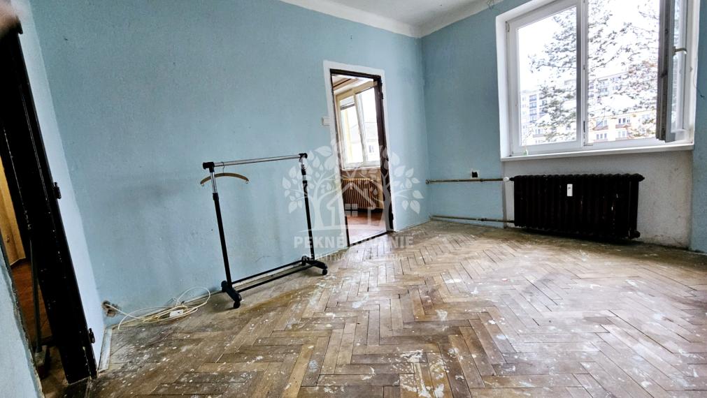 REZERVOVANÉ: 2i byt na ul. Fučíkova, Brezno po čiastočnej rekonštrukcii 56m2, 2 pivnice