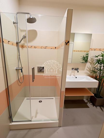 REZERVOVANÉ: 2i byt na ul. Fučíkova, Brezno po čiastočnej rekonštrukcii 56m2, 2 pivnice