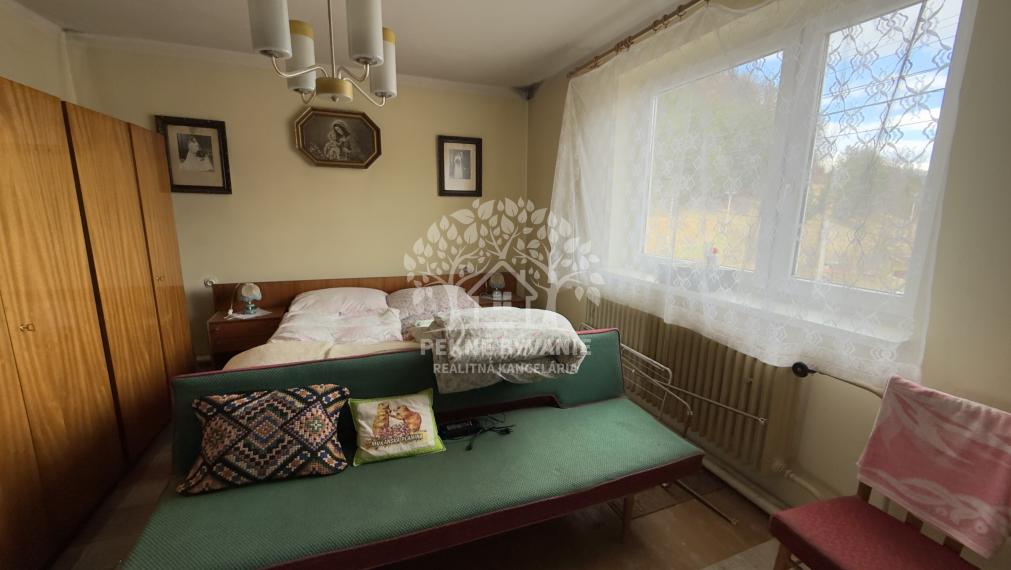 =NA PREDAJ=Rodinný dom s veľkým pozemkom Hronec,okres Brezno