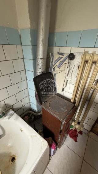 =NA PREDAJ=Rodinný dom s veľkým pozemkom Hronec,okres Brezno