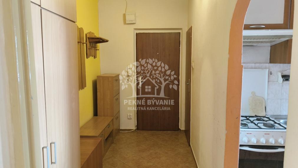 REZERVOVANÉ🍀 TOP PONUKA!! VEĽKÝ 2 IZBOVÝ BYT /64 M2/BALKÓN RADVAŇ KALINČIAKOVA BANSKÁ BYSTRICA