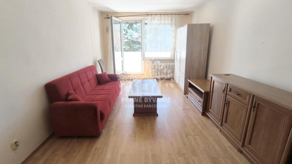 REZERVOVANÉ🍀 TOP PONUKA!! VEĽKÝ 2 IZBOVÝ BYT /64 M2/BALKÓN RADVAŇ KALINČIAKOVA BANSKÁ BYSTRICA