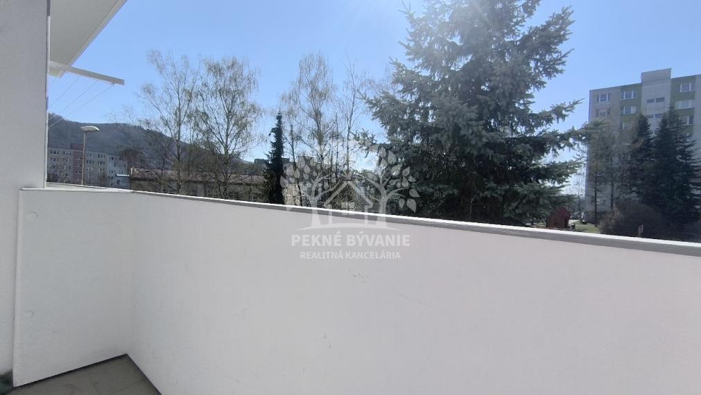 REZERVOVANÉ🍀 TOP PONUKA!! VEĽKÝ 2 IZBOVÝ BYT /64 M2/BALKÓN RADVAŇ KALINČIAKOVA BANSKÁ BYSTRICA