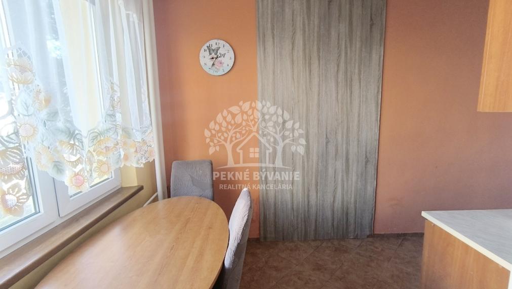 REZERVOVANÉ🍀 TOP PONUKA!! VEĽKÝ 2 IZBOVÝ BYT /64 M2/BALKÓN RADVAŇ KALINČIAKOVA BANSKÁ BYSTRICA