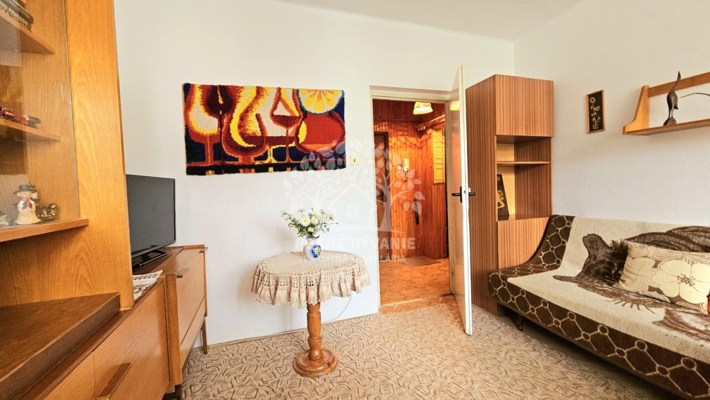 PREDAJ: 3i byt 64m2 v srdci Hriňovej + garáž