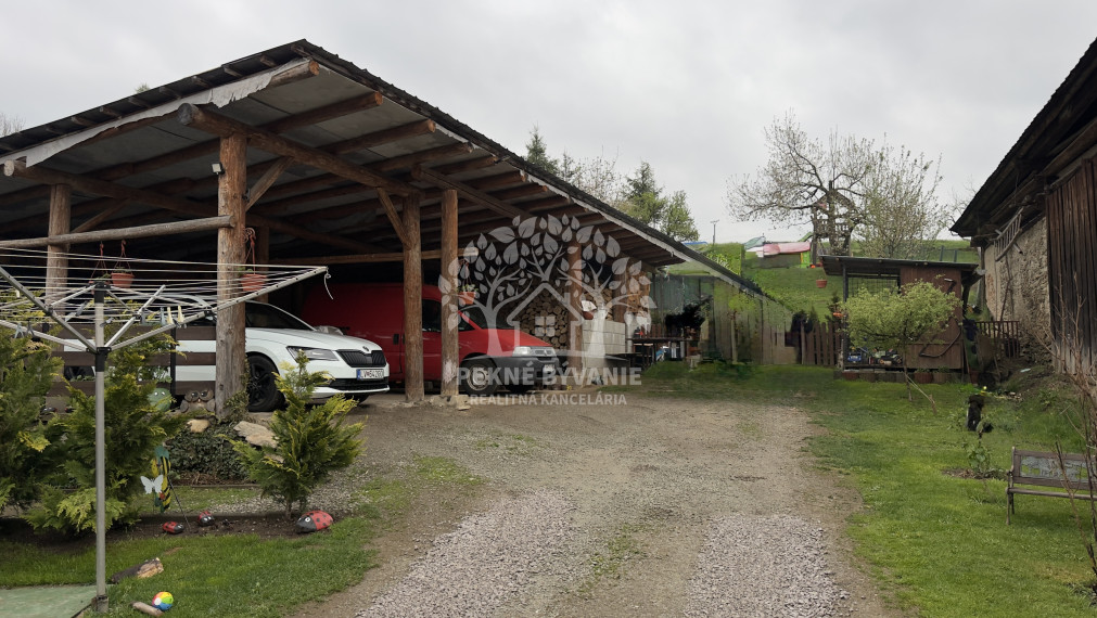 ==NA PREDAJ== rodinný dom Čierny Balog časť Dobroč