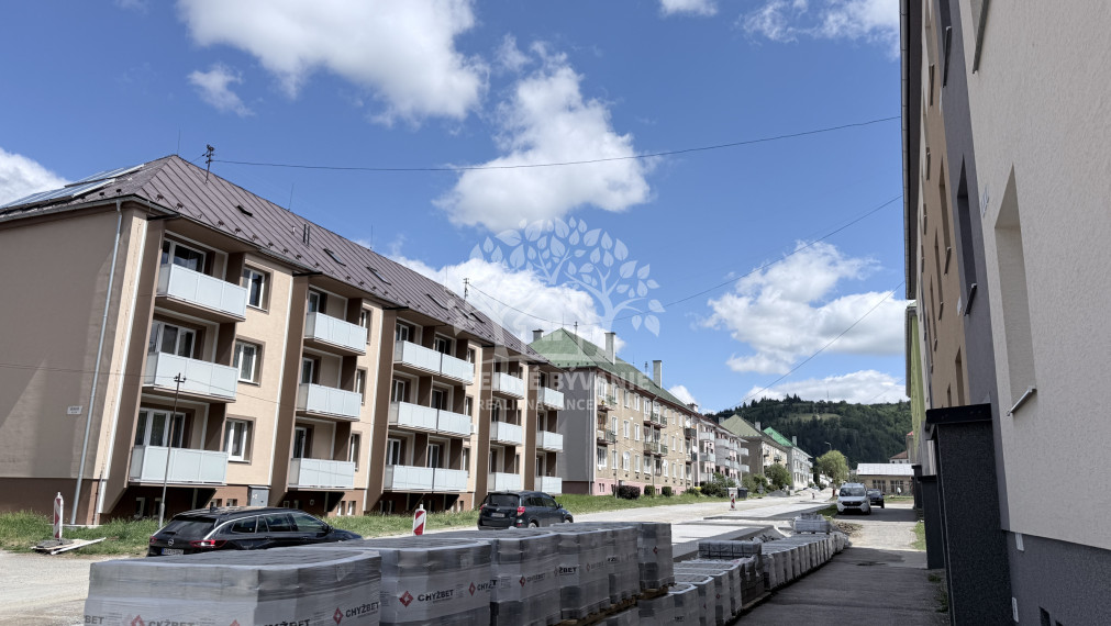 NA PREDAJ jediný 3i byt v pôvodnom stave Valaská okr.Brezno