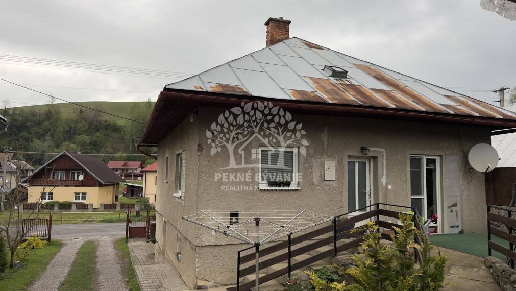 ==ZNÍŽENÁ SUMA== rodinný dom Čierny Balog časť Dobroč
