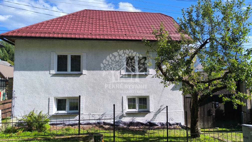 NA PREDAJ - RODINNÝ DOM PO ČIASTOČNEJ REKONŠTRUKCII POHORELÁ