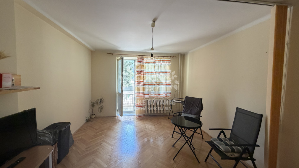 JEDINEČNÝ VEĽKÝ 3 IZBOVÝ BYT 84 M2 PO KOMPLETNEJ REKONŠTRUKCII LÓDŹIA VÝŤAH S GARÁŽOU V CENTRE - VALASKÁ HOREHRONIE