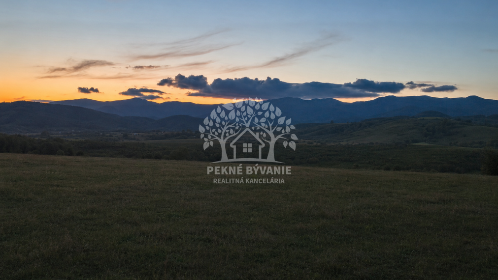 Jedinečný pozemok v Rohoznej na predaj