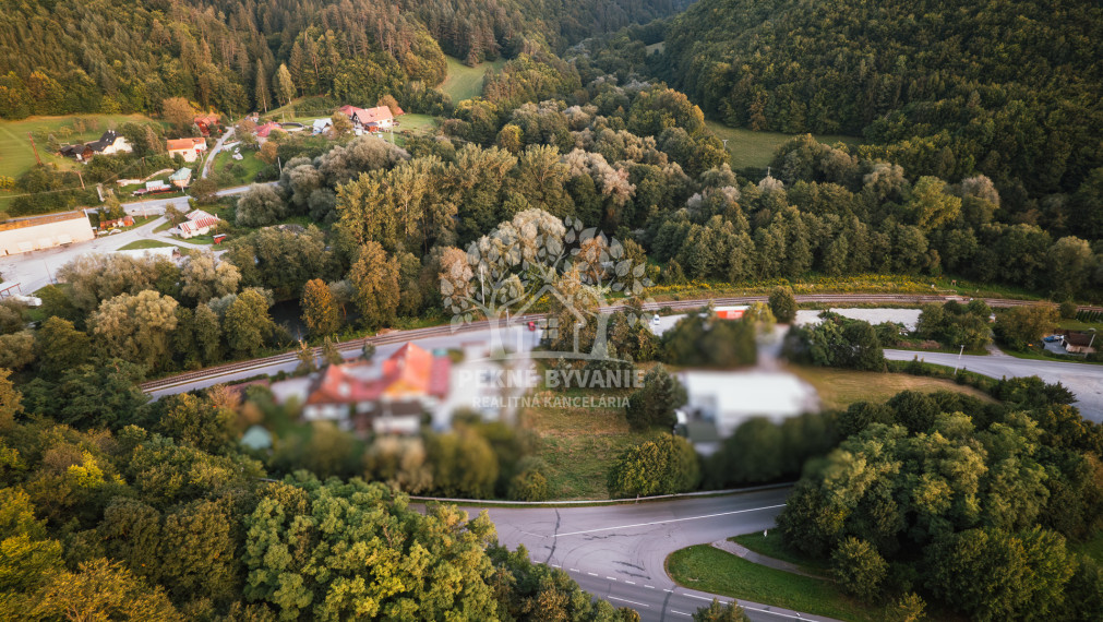 Komerčný pozemok 2207m2 s IS pri reštaurácii Grajciar