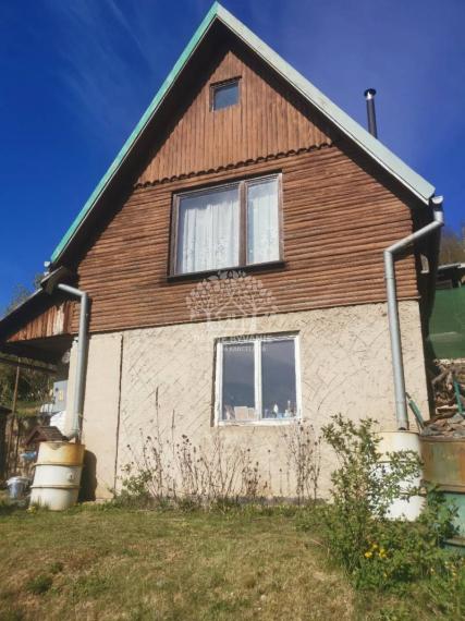 Záhradná chatka s krásnymi výhľadmi – Zuberštín, Podbrezová