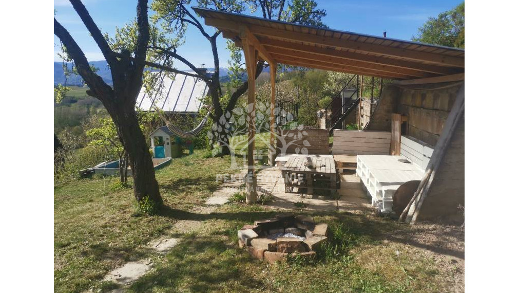 Záhradná chatka s krásnymi výhľadmi – Zuberštín, Podbrezová