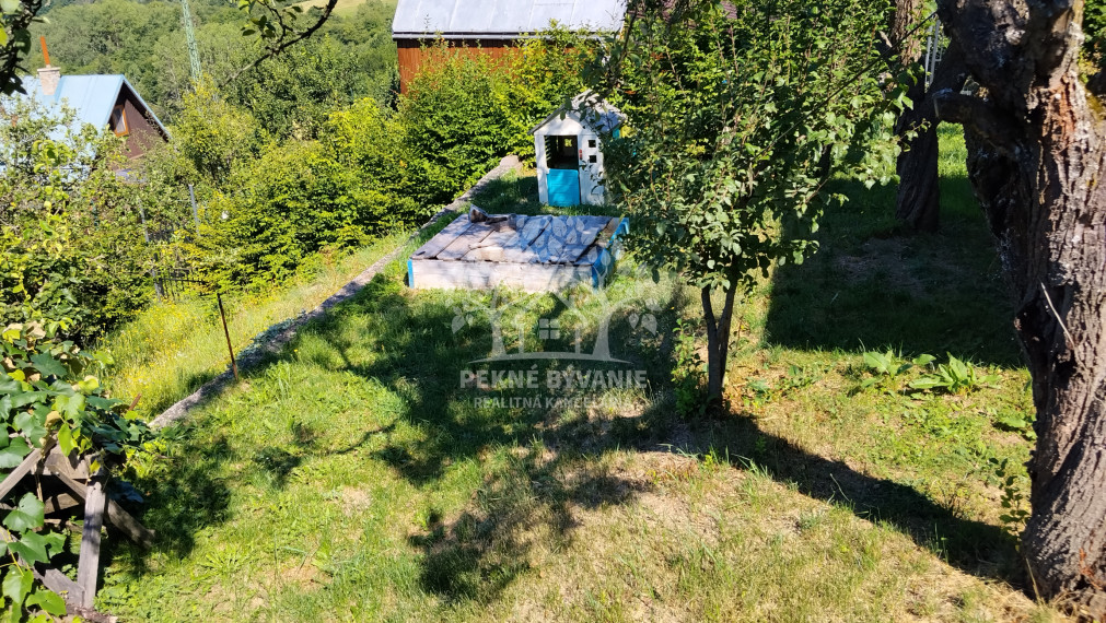 Záhradná chatka s krásnymi výhľadmi – Zuberštín, Podbrezová