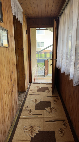 =NA PREDAJ= RODINNÝ DOM V PÔVODNOM ZACHOVALOM STAVE - BACÚCH