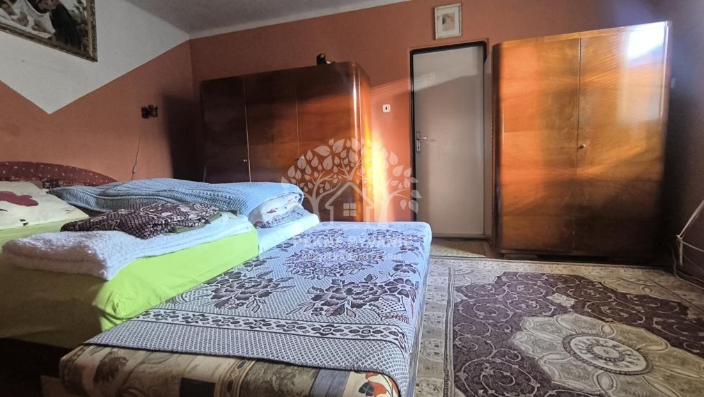 ATRAKTÍVNEJŠIA CENA!! NÁDHERNÝ ÚTULNÝ DOMČEK V HOREHRONSKEJ OBCI HEĽPA ZA VYNIKAJÚCU CENU NOVÁ STRECHA, ZREKONŠTR. ELEKTRINA
