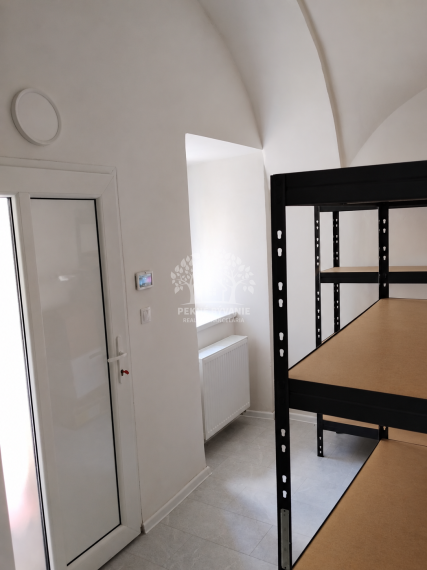 2x Nové komerčné priestory v centre Brezna