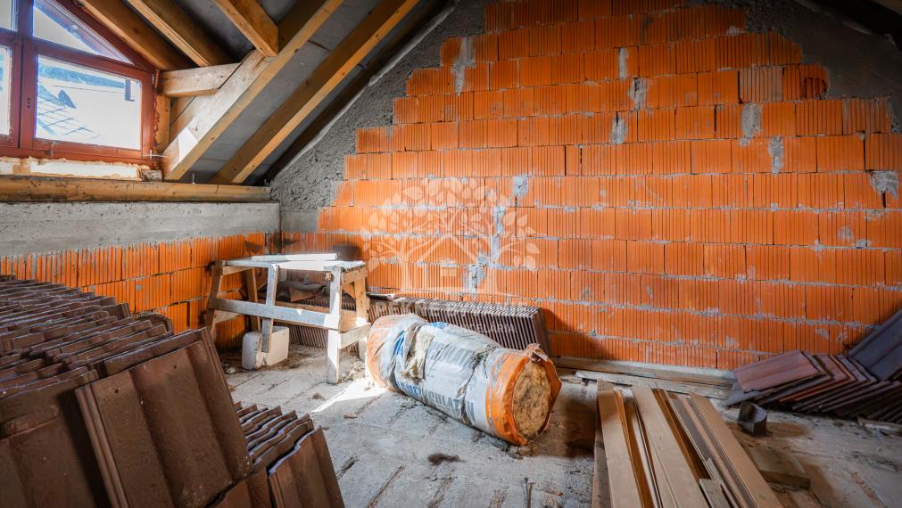 Polyfunkčný objekt s herňou, bowlingom a budúcim ubytovaním