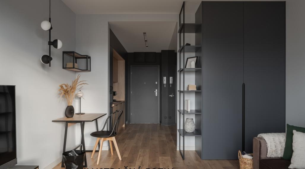 Hľadám pre konkrétneho klienta s hotovosťou rodinný dom - Predajná, Lopej, Podbrezová, Valaská.