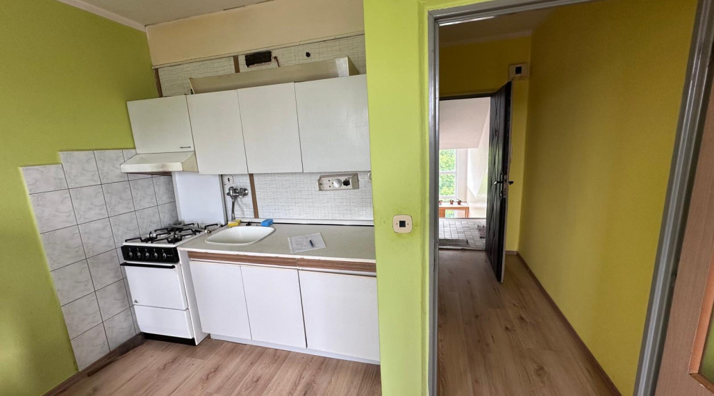 Na predaj 1 izbový byt v top lokalite centra Brezna,čiastočná rekonštrukcia