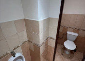 Na predaj rodinný dom v Brezne s reštauráciou,ale i možným všestranným využitím/bývanie,kozmetický salón s necht.štúdiom … - fotografia 10